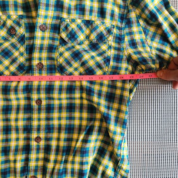 Duluth Trading Co Men's Small Green Yellow Plaid Cotton Poly Button Up Shirt - Picture 3 of 6